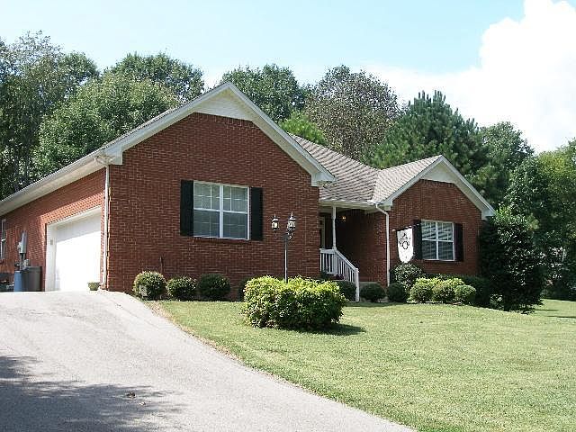 2nd image of 307 Patterson Dr