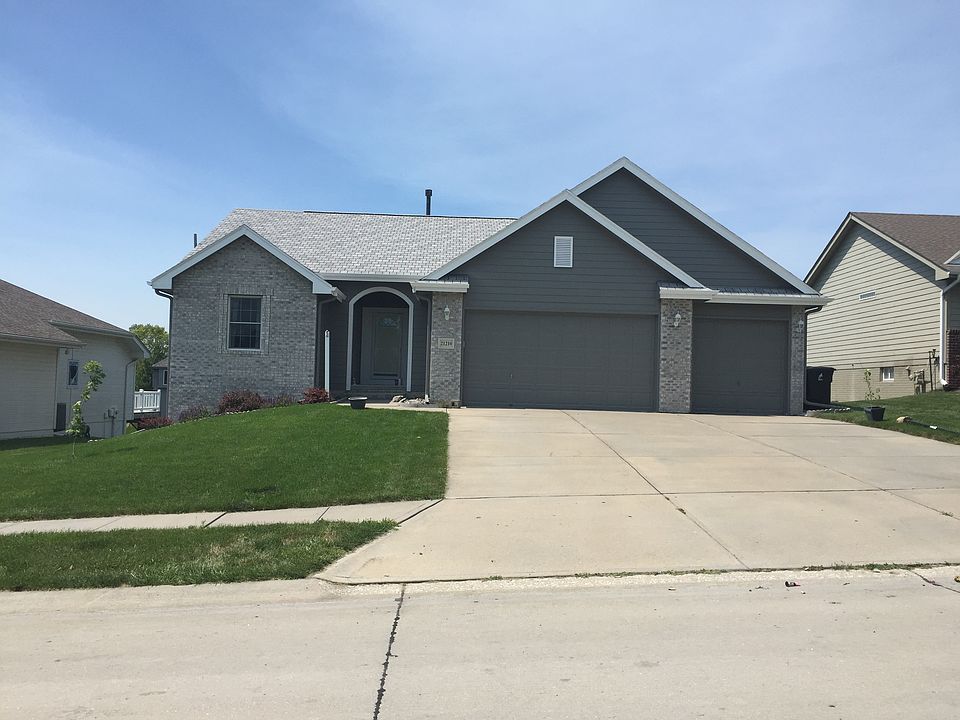 1st image of 21210 Shiloh Dr