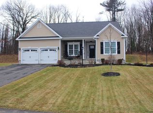 19 Birchwood Hills Dr, Troy, NY 12180