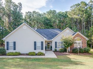 715 Graces Ct, McDonough, GA