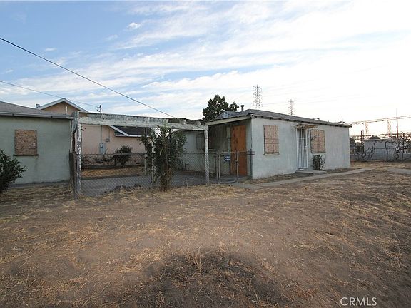 3rd image of 8511 Grand Ave