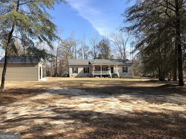 1952 Jump N Run Rd, Kite, GA 31049