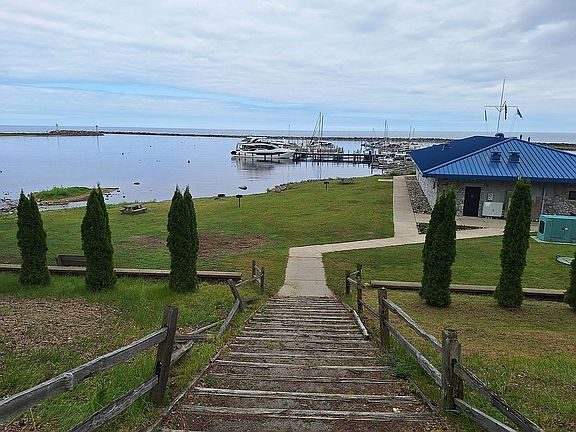 Harrisville Harbor 