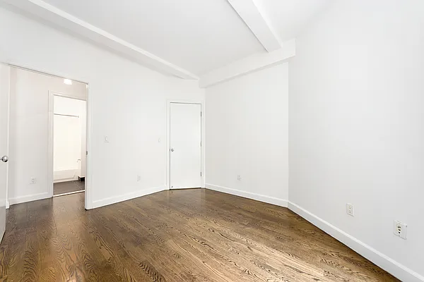 Rented by City Skyline Rentals LLC | media 10