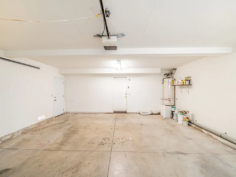 1229 Hibiscus St — Photo 42