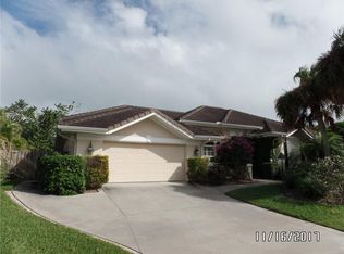 1042 Near Ocean Dr, Vero Beach, FL 32963