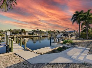 17638 Corallina Dr, Matlacha Isles, FL 33991
