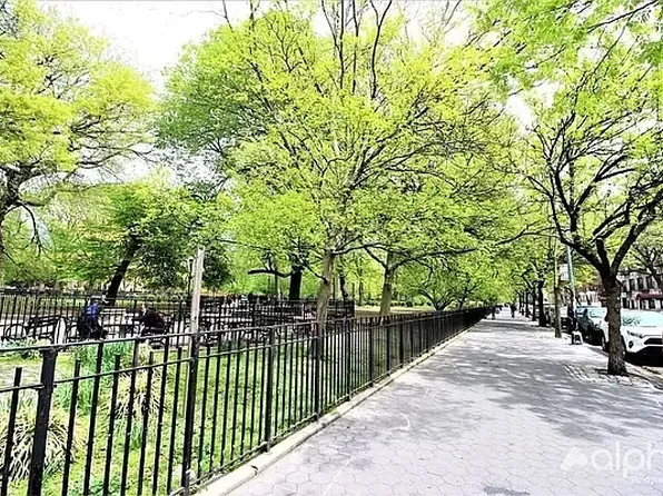 343 1st Avenue image 10 of 10