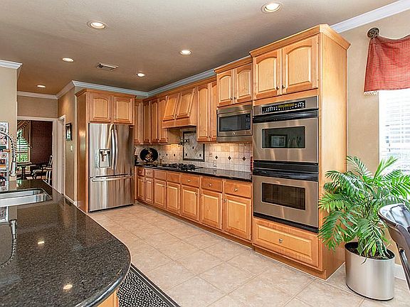 4th image of 4511 Pine Heather Ct