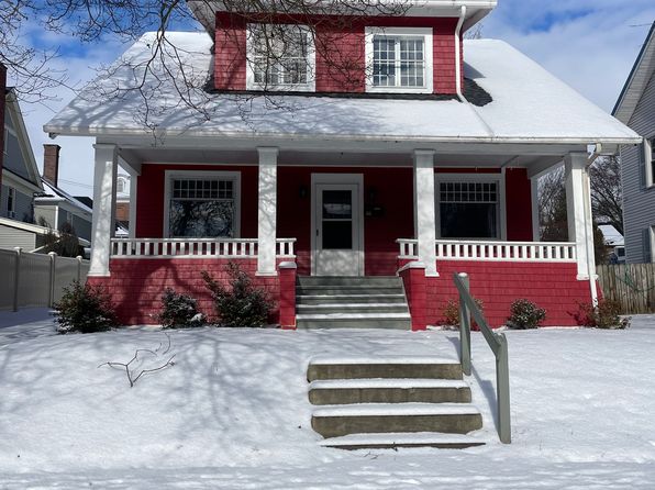 (undisclosed Address)