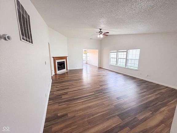 3rd image of 12134 Brushfield Ln
