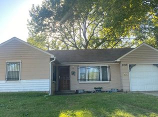 2706 S Brookside Ave, Independence, MO 64052