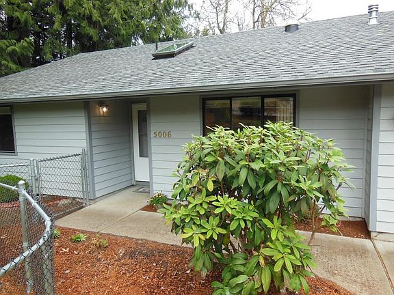 3rd image of 5006 Viewridge Dr SE