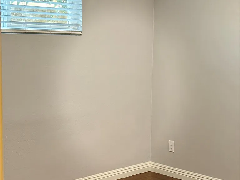 1222 S Gladys Ave #A — Photo 18