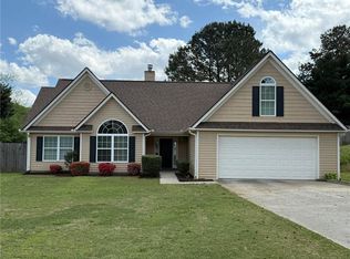 1413 Crystal Brook Ct, Monroe, GA 30655