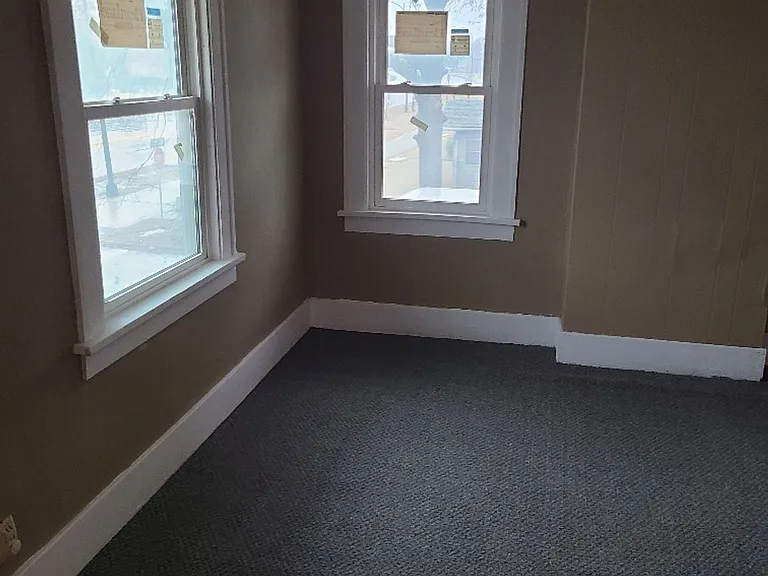 102 W Arlington St #3 — Photo 11