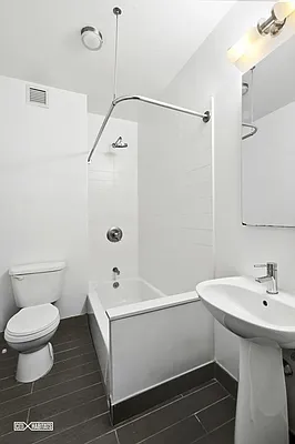 Rented by Citi Habitats | media 60