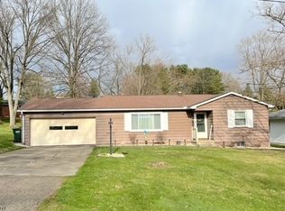 129 High St, Dover, OH