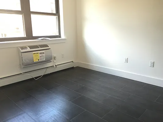 Rented by NY Space Finders Inc. | media 27