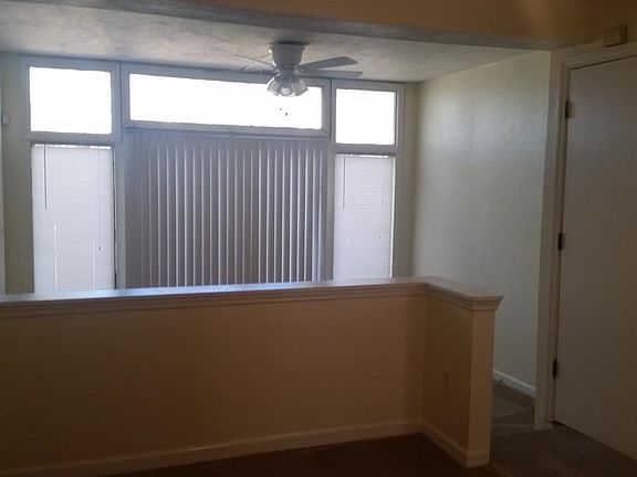 3rd image of 1942 Larette Dr APT B