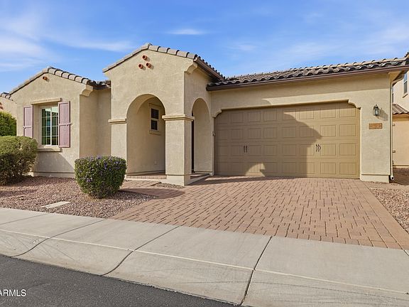 5th image of 2900 E Citrus Way --