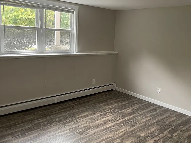Upton St Apartments LLC — Photo 28