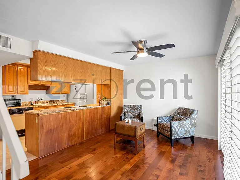 1904 Pomar Way — Photo 7