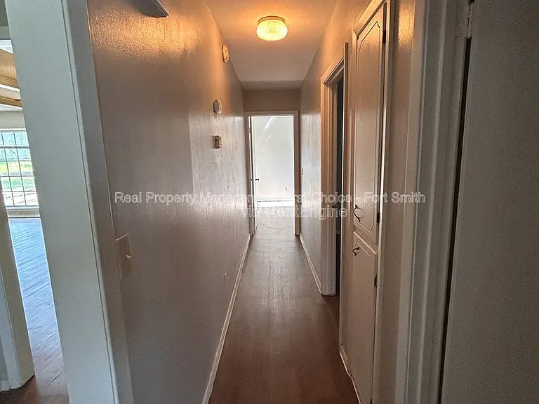 6315 Crimson Ave — Photo 15