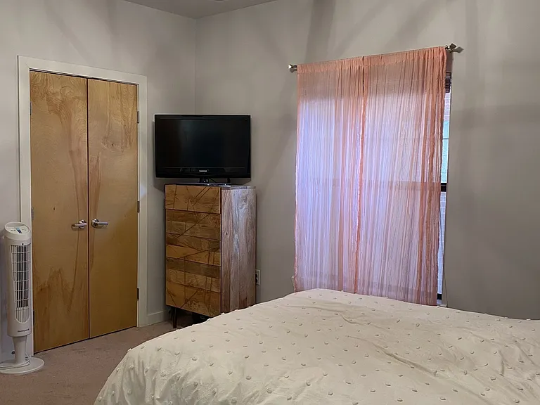 1803 Broadway #203 — Photo 14