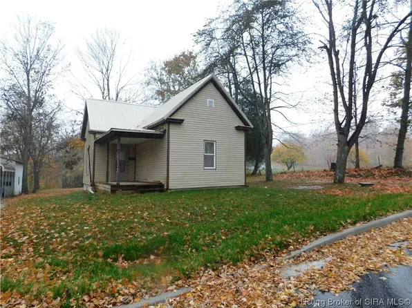 624 S Gospel Street, Paoli, IN 47454