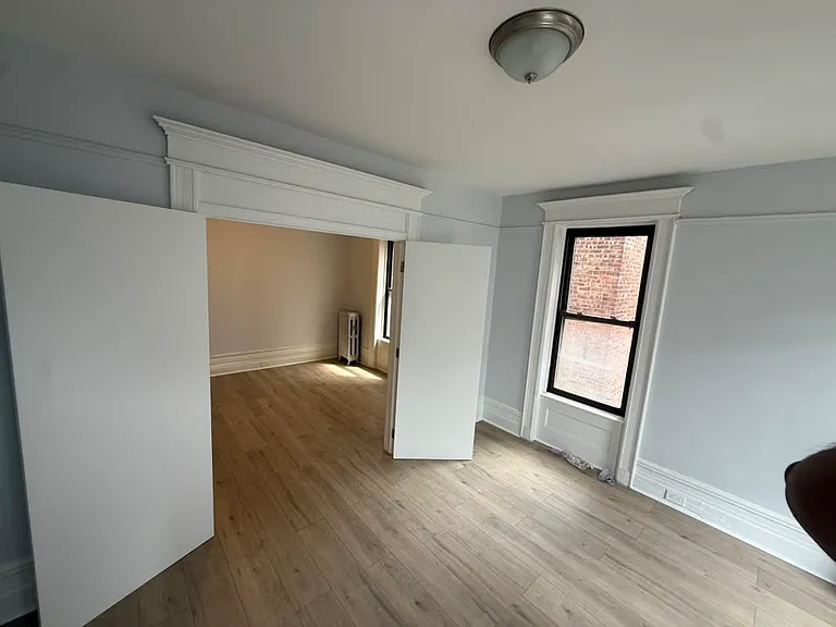 355 E 194th St #5A — Photo 6