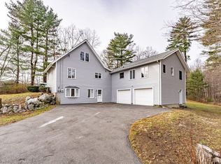 418 Springfield Rd, Belchertown, MA 01007