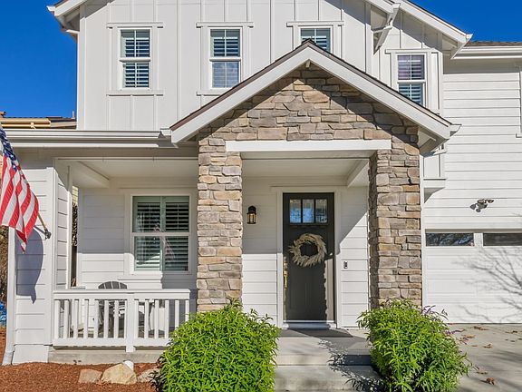 3rd image of 1727 Chinar Drive