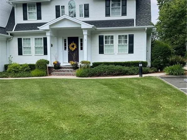 1 Evarts Lane #1, Madison, CT 06443
