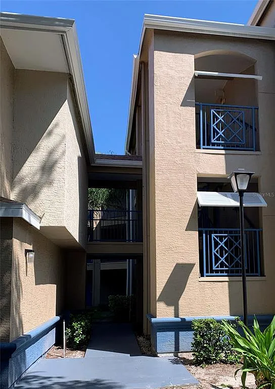 Building Photo - 7330 Westpointe Blvd #434