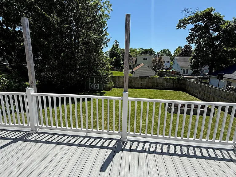 64 Frances St — Photo 35