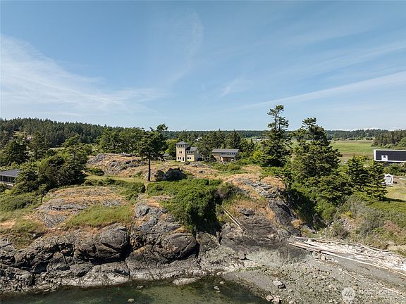 2nd image of 193 Hodgson Road