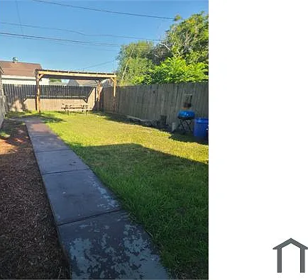 4 bed, 3500 sqft, $2,400 — Photo 2