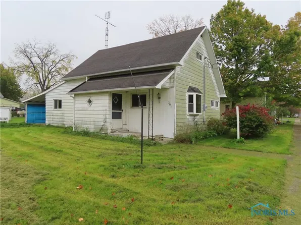 201 S Anderson Ave, Alvordton, OH 43501