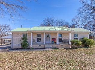 45 Daniel St, Savannah, TN 38372
