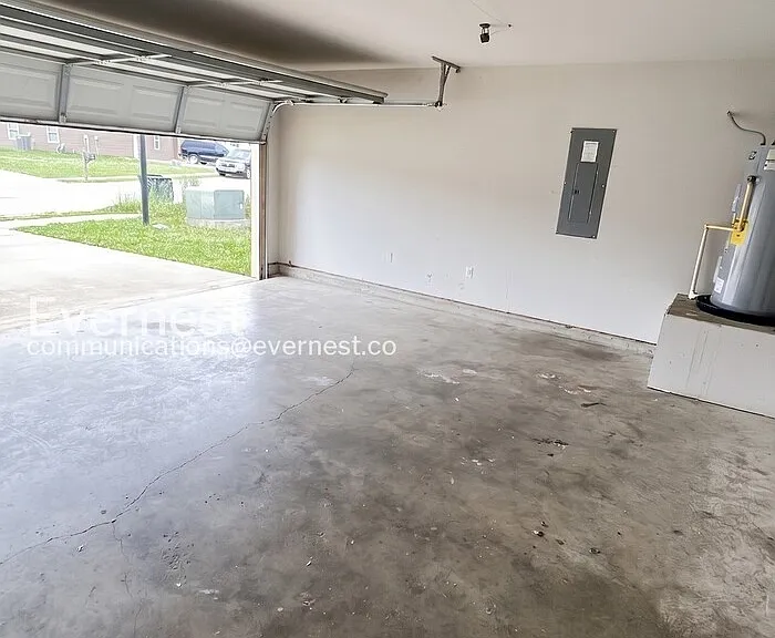 500 Margaret Ln — Photo 15