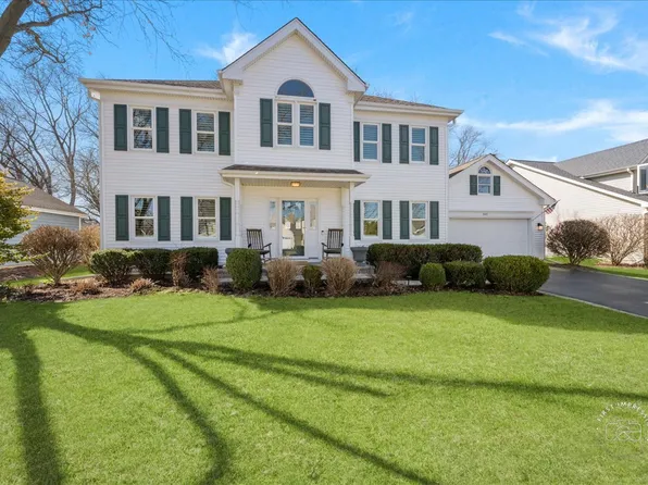 340 Southampton Dr, Geneva, IL 60134