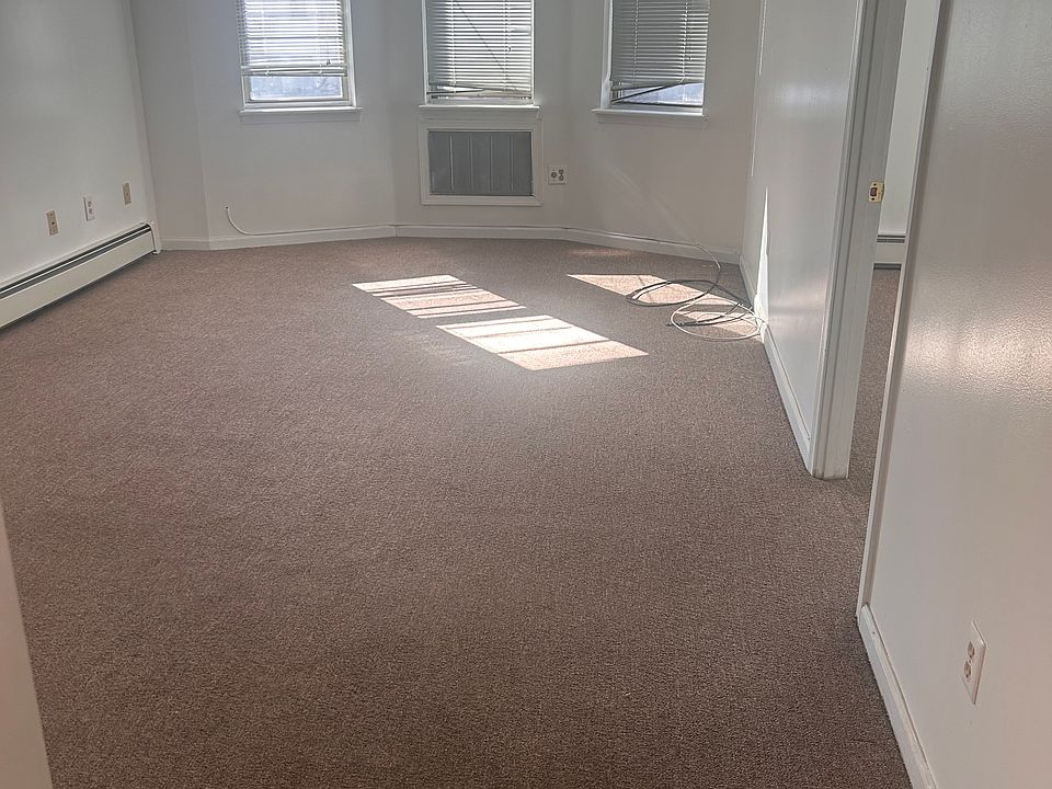 1st image of 1959 Pacific St APT 2