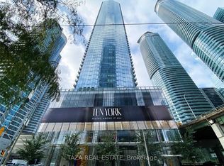 10 York St #3606, Toronto, ON M5J 0E1