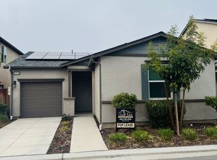 6128 W Oakley Ave, Fresno, CA 93723