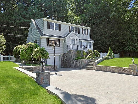 2nd image of 328 Linda Avenue