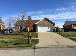 171 Early Bird Ln, Greenwood, IN 46143