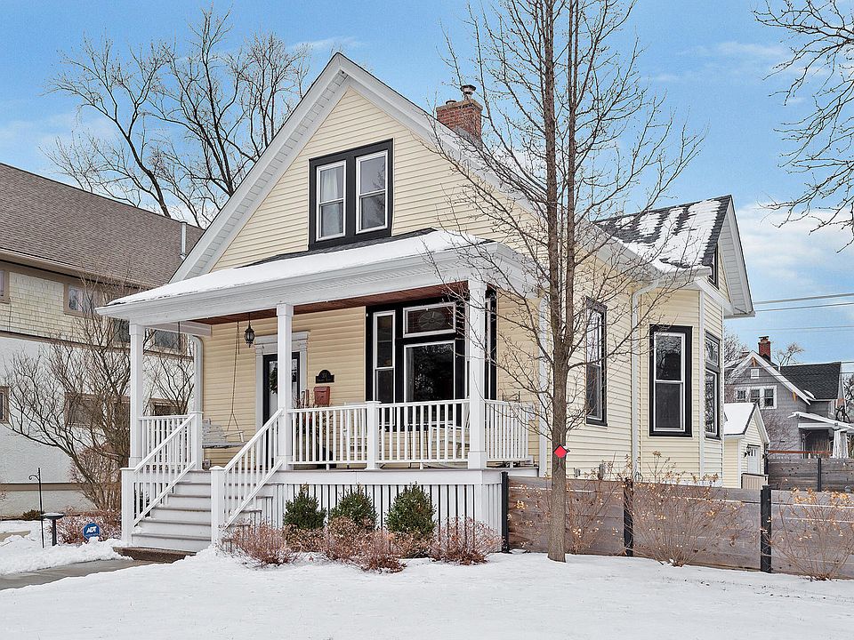 1st image of 351 S Ashland Ave