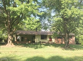 719 Airport Rd, Metropolis, IL 62960