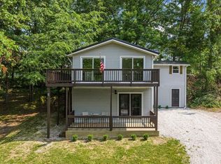 1870 Brier Creek Rd, Mammoth Cave, KY 42259